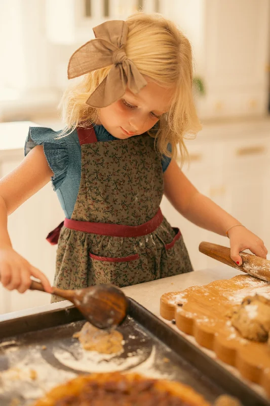 Mini Ivy Apron in Teagan Green Floral Cotton